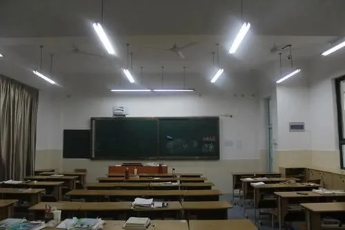 The blackboard light is your most direct choice The blackboard light is your most direct choice