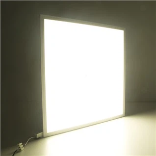 Luminárias montadas em superfície 600x600