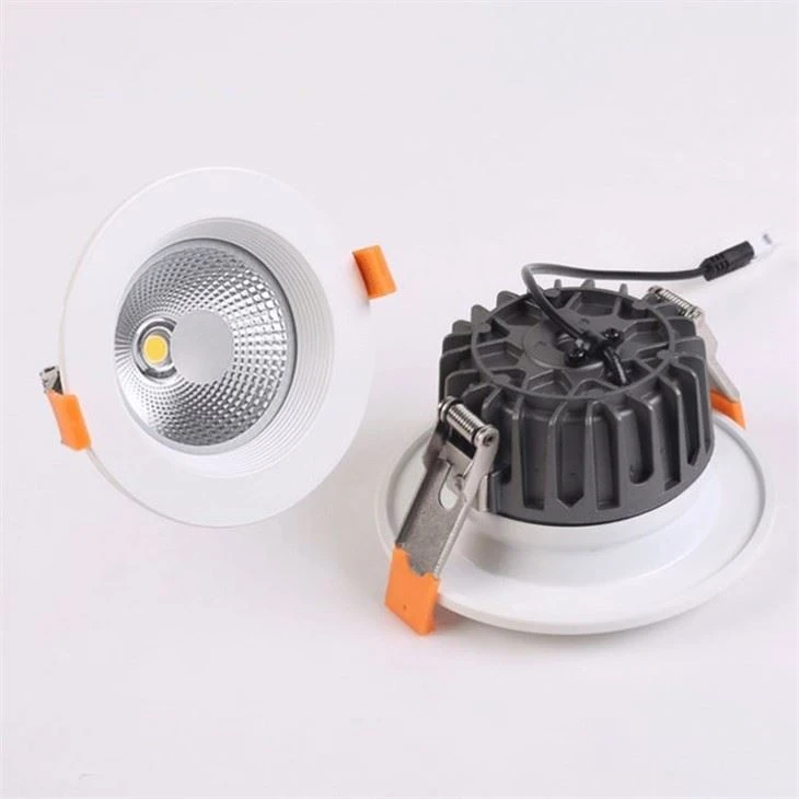 Luzes para cima e para baixo com Pir