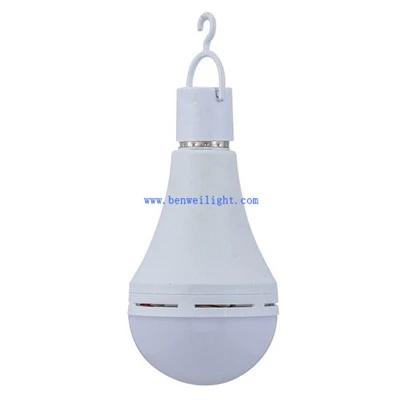 LÂMPADA LED bateria 9W