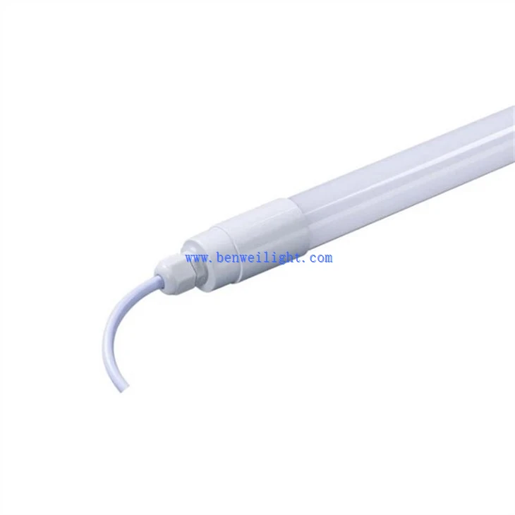 Cattle Farm Lighting Tubes (2)