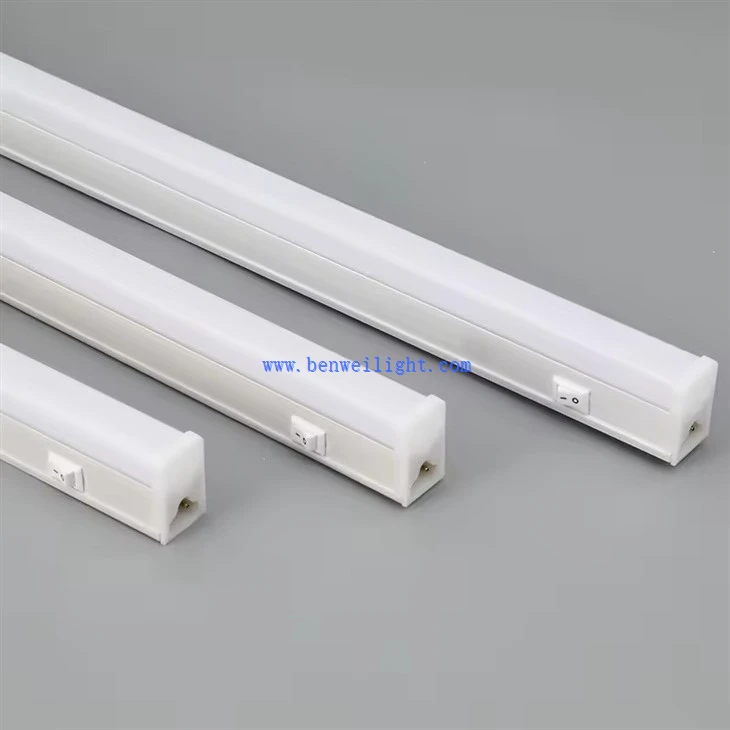 T5 Linkable Integrated LED Tube Light fixture with switch 3