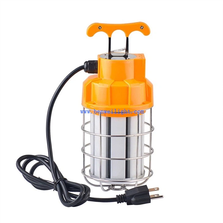 LED Work Light With Stand Magnetic Base (1)