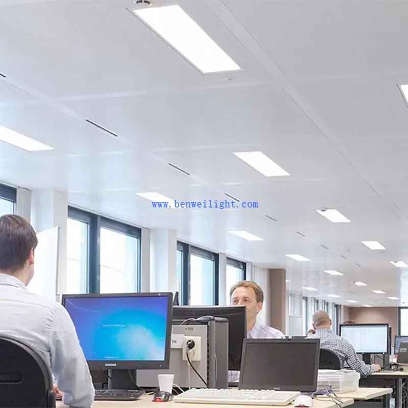 3001200 Recessed LED Ceiling Light 2 3001200 Recessed LED Ceiling Light 2