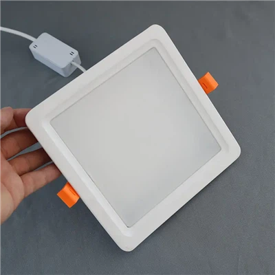 Painel de luz LED quadrado ultra{0}}fino em opções de 7 W a 30 W|Instalação embutida ou em superfície